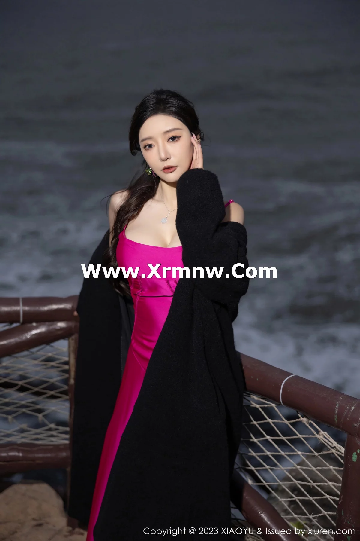 Xrmnw.Com[XiaoYu画语界]Vol.1174_女神王馨瑶yanni红色吊带连衣长裙+黑色蕾丝情趣服迷人诱惑写真84P